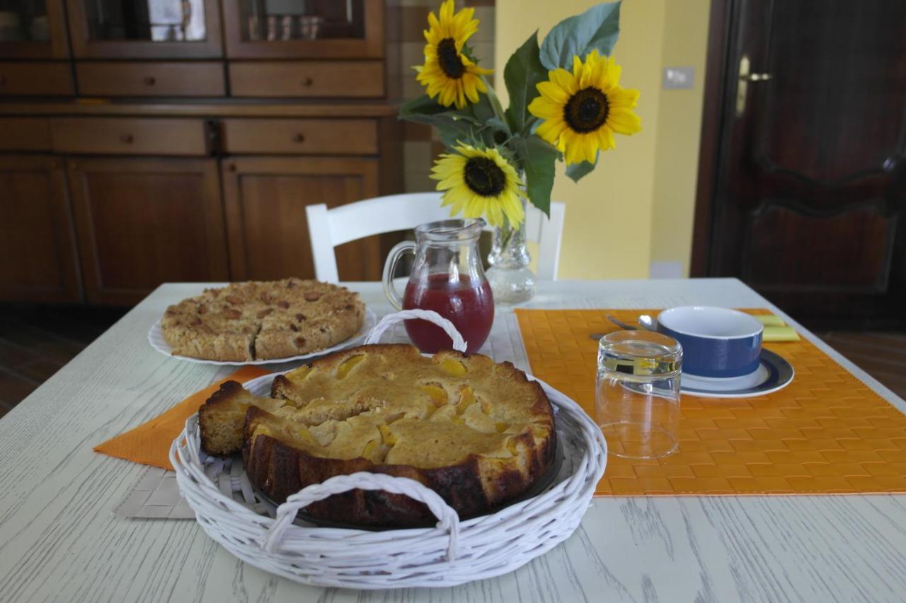 Cit Ni Bed & Breakfast Bosia Екстериор снимка