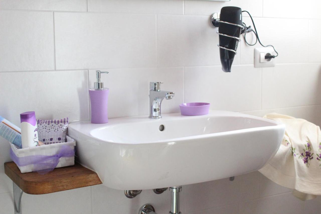 Cit Ni Bed & Breakfast Bosia Екстериор снимка